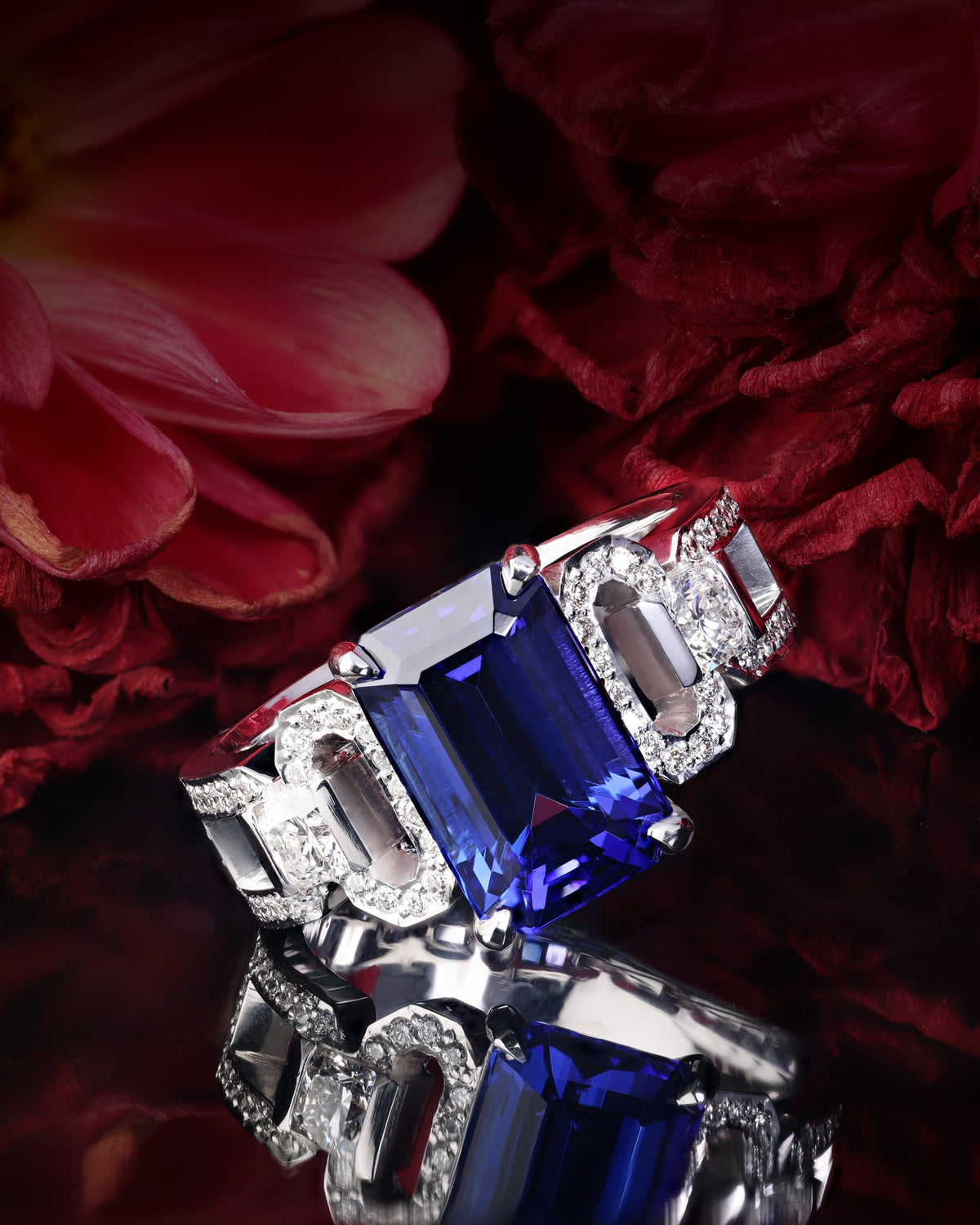 Bespoke Link Tanzanite Ring