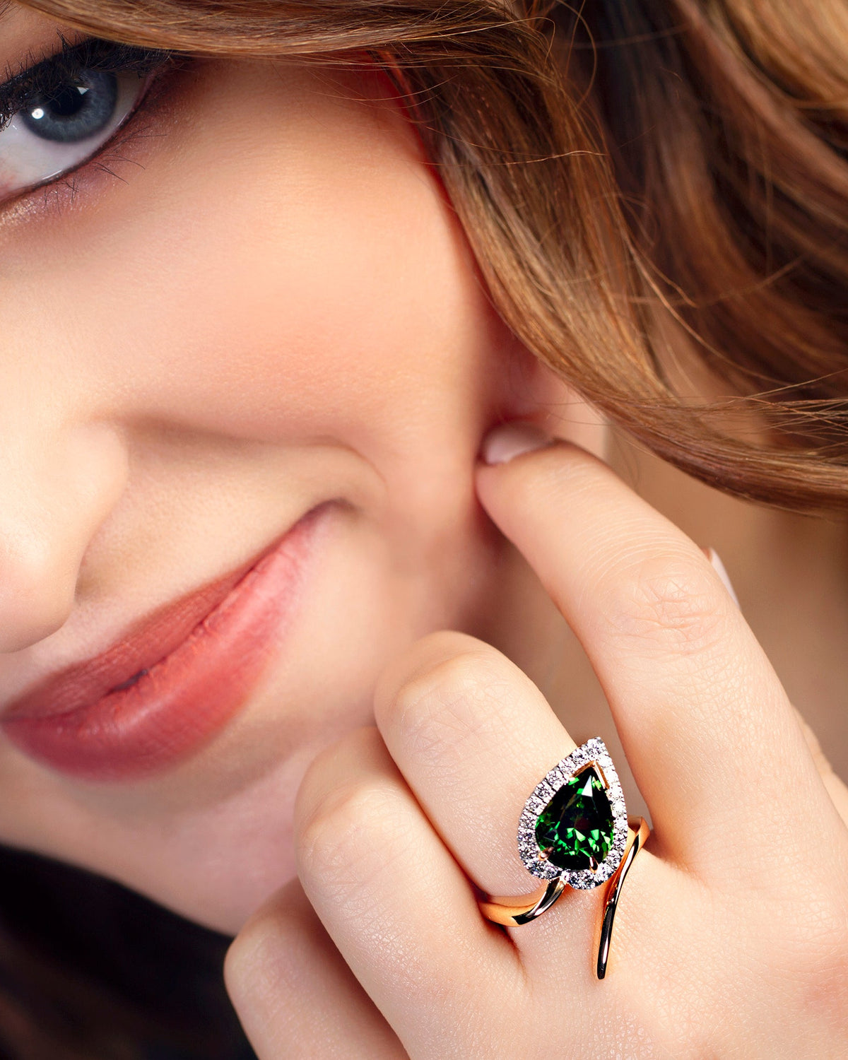Chrome Tourmaline & Diamond Serpent Ring