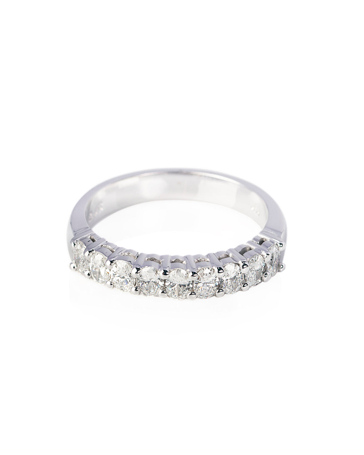 Oval Diamond set Band