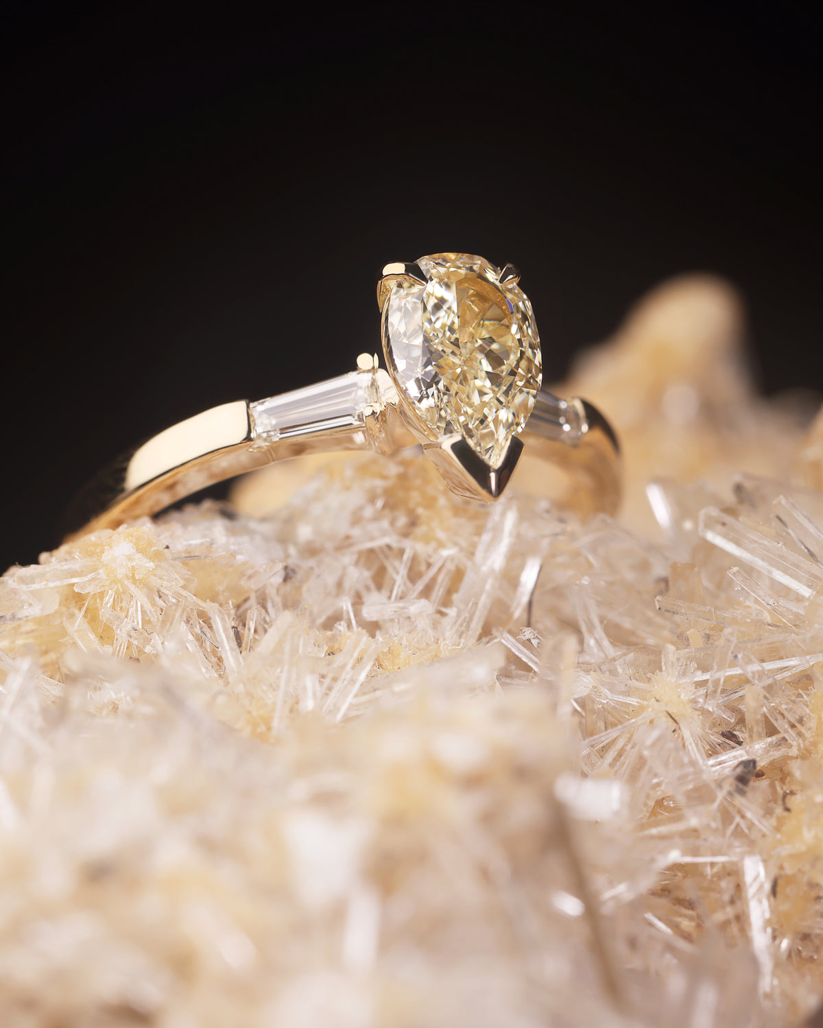 Australian Argyle Fancy light Yellow Diamond Ring