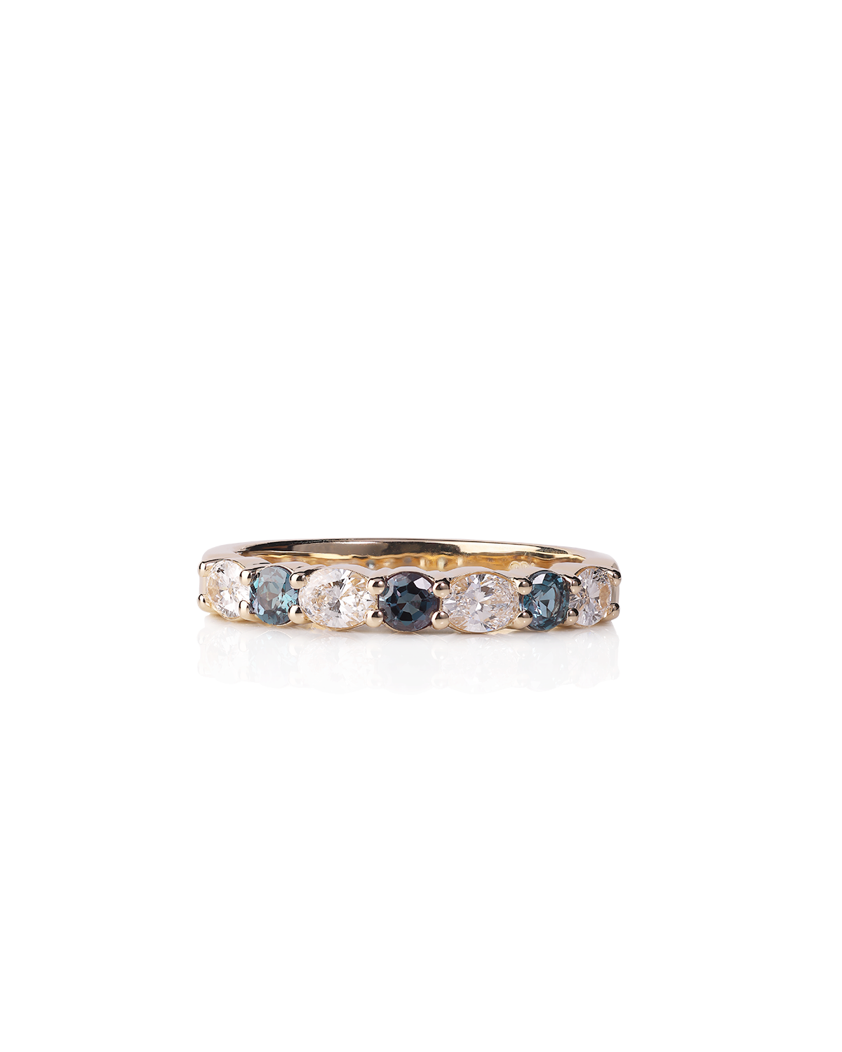 Oval Diamond & Colour‑Change Alexandrite Band in 18ct Yellow Gold | MJS Jewellery