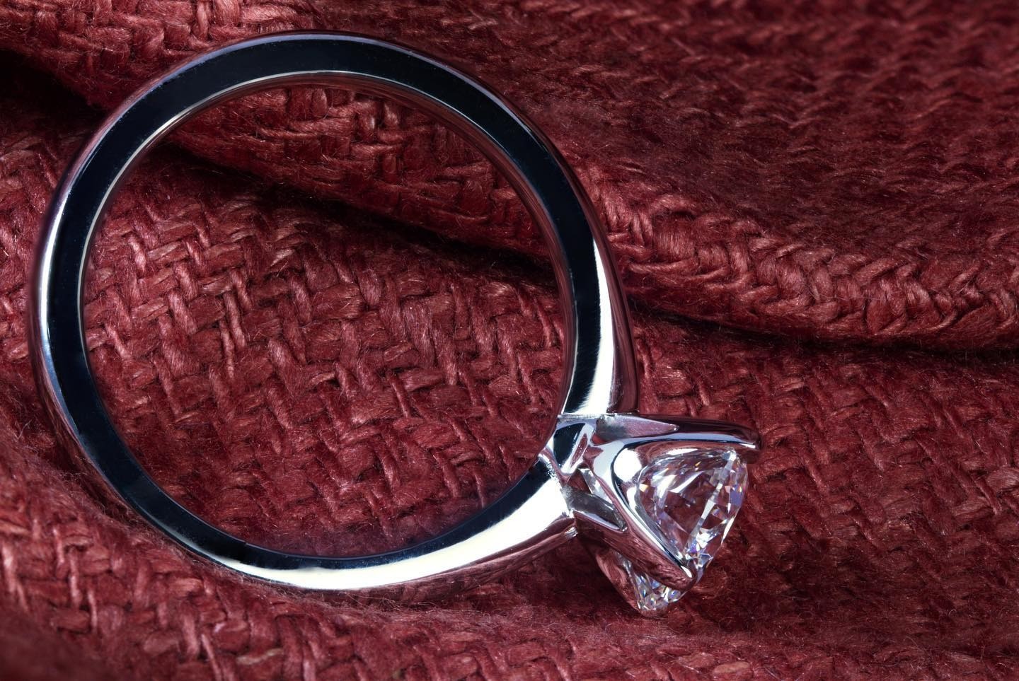 1.27ct Round brilliant cut diamond engagement ring - PG-BI-613 - image 1