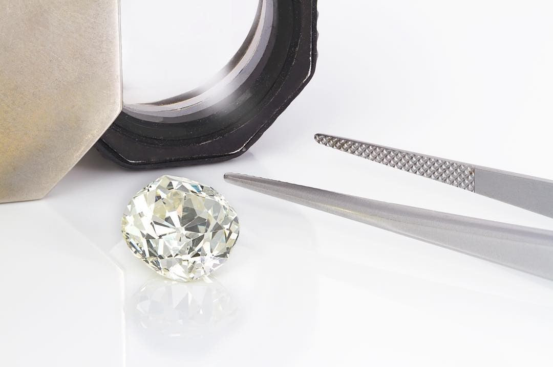 4.5ct Old mine cut Victorian era diamond photographed prior to being set Heirloom Jewellery - PG-BI-160 - image 2