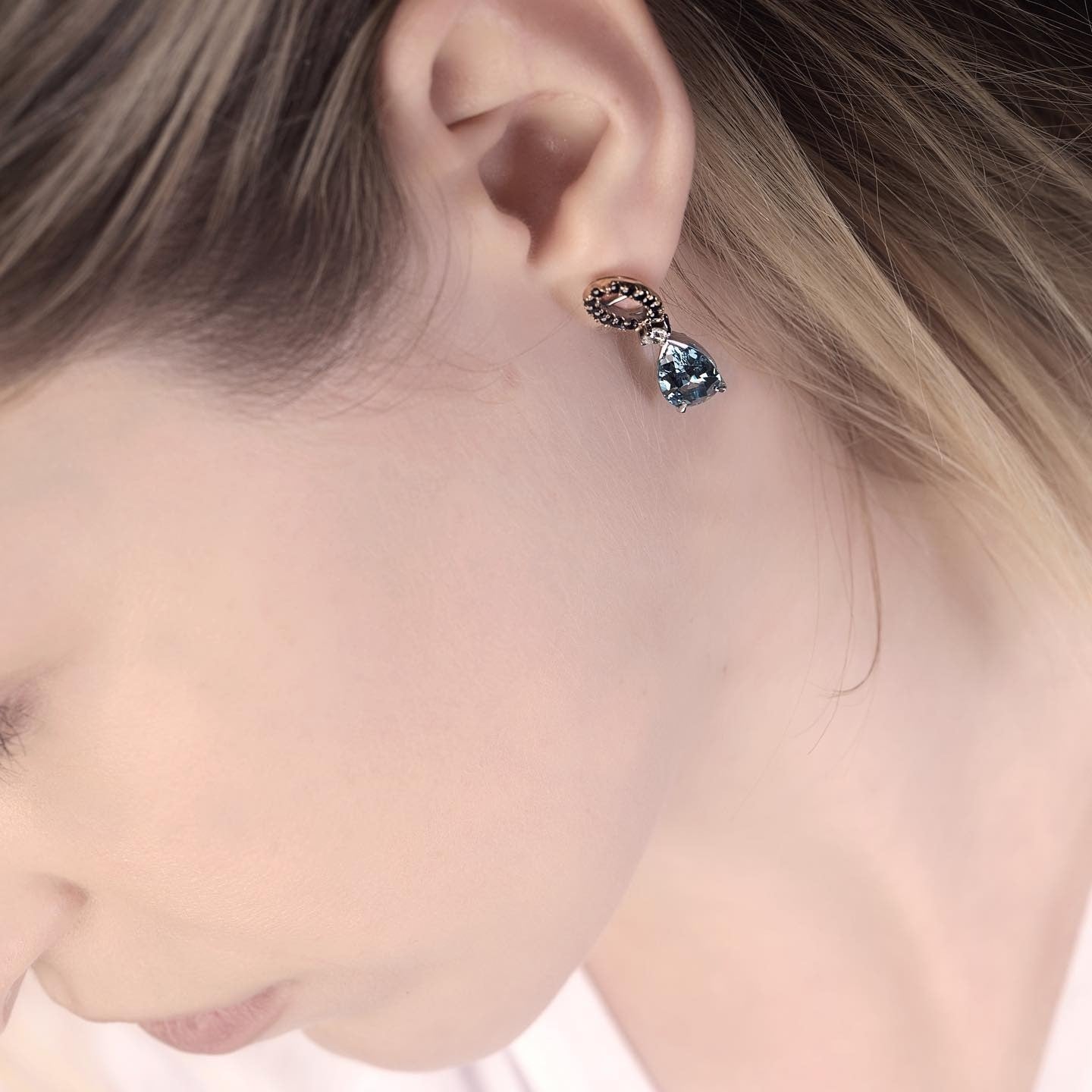 Diamond & Sapphire Earrings - PG-BI-219 - image 1