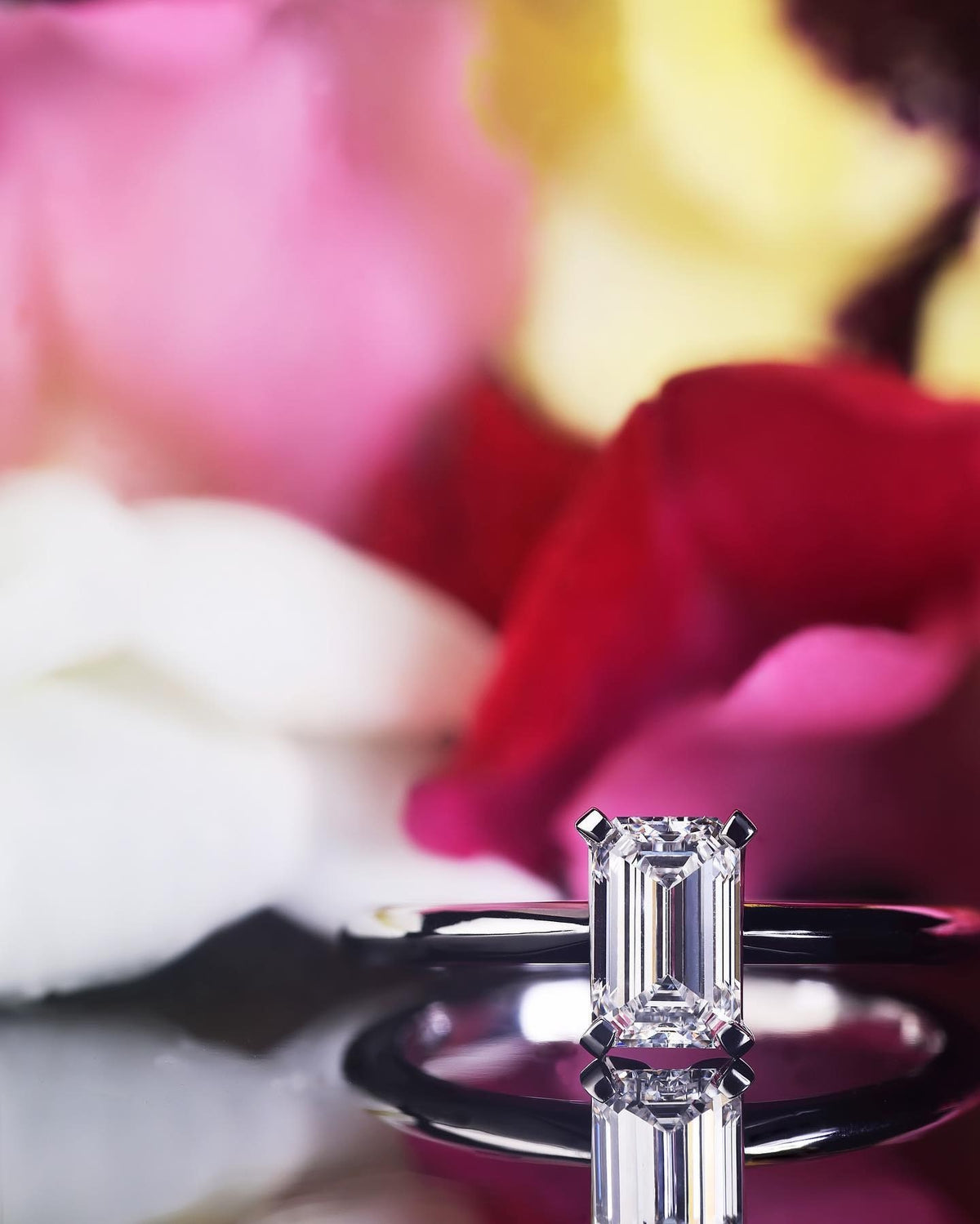 Diamond & Emerald platinum Engagement Ring - PG-BI-226 - image 1