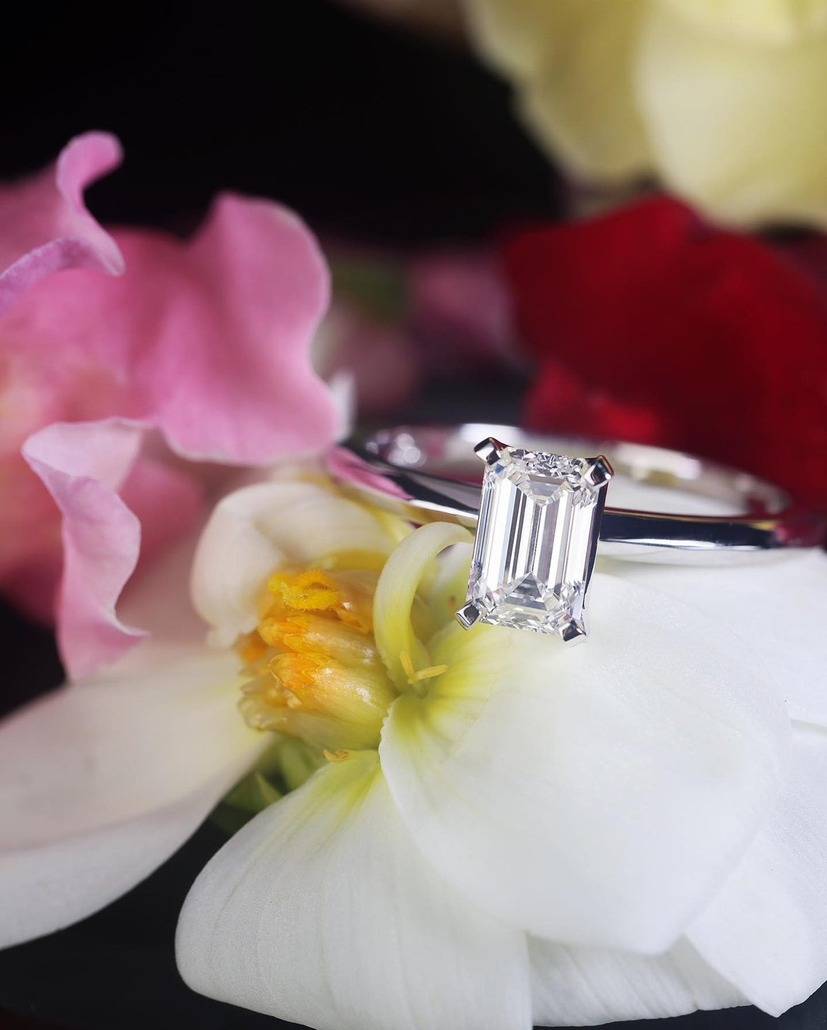 Diamond & Emerald platinum Engagement Ring - PG-BI-226 - image 2