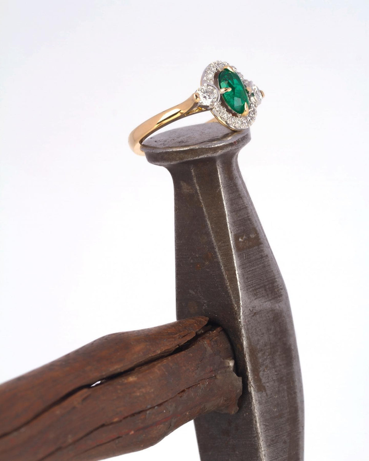 Zambian Emerald and diamonds handcrafted in 18ct yellow gold - PG-BI-286 - image 2