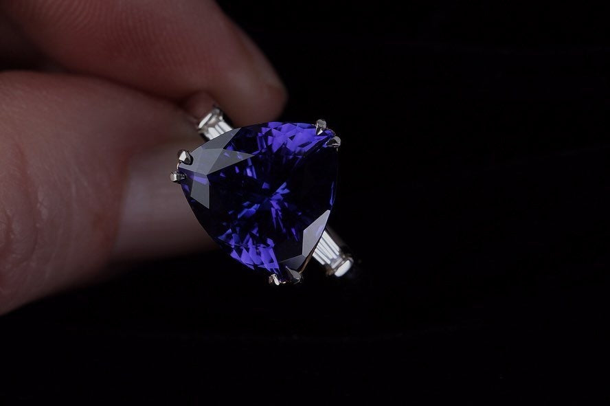 Diamond & Tanzanite Ring - PG-BI-297 - image 2