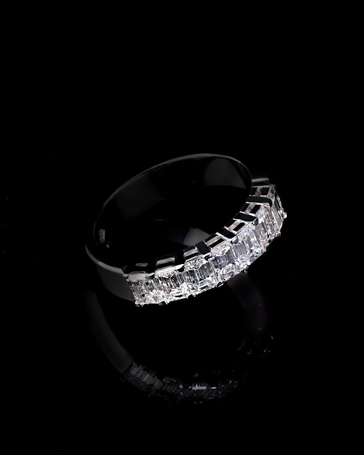 Diamond & Emerald platinum Wedding Band - PG-BI-323 - image 2