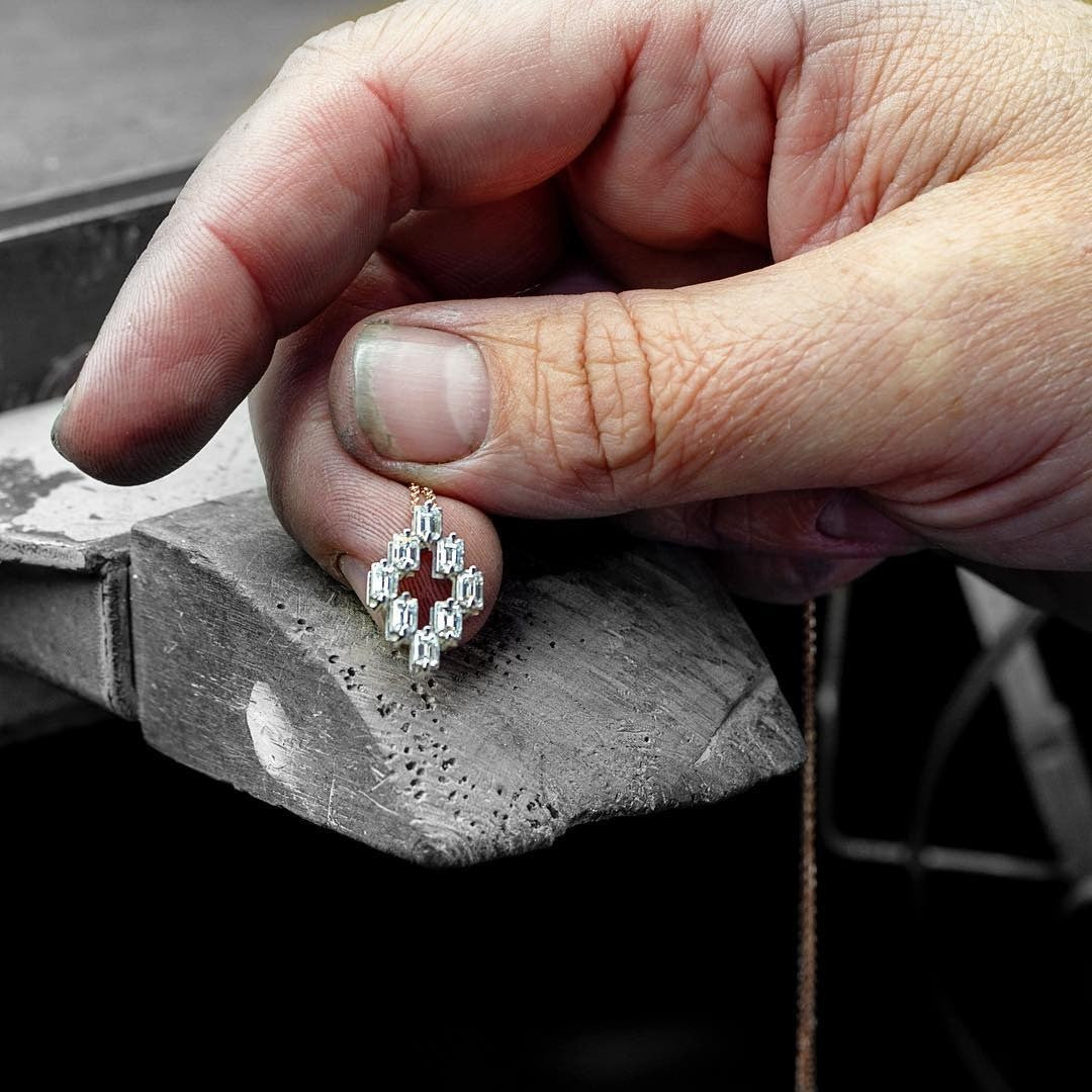 Diamond & Emerald platinum Pendant - PG-BI-648 - image 1
