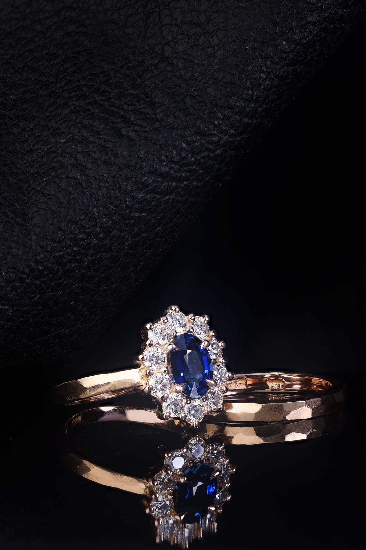 Custom 1.14ct Blue Ceylon Sapphire and Diamond Engagement ring and Wedding band set