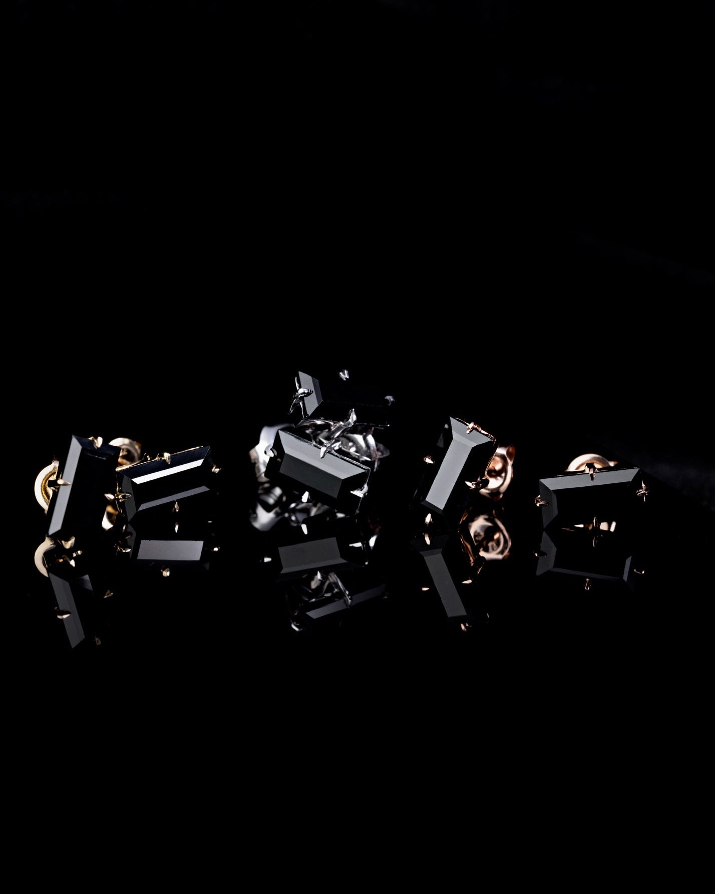 Black Sapphire Stud Earring 18ct Rose Gold