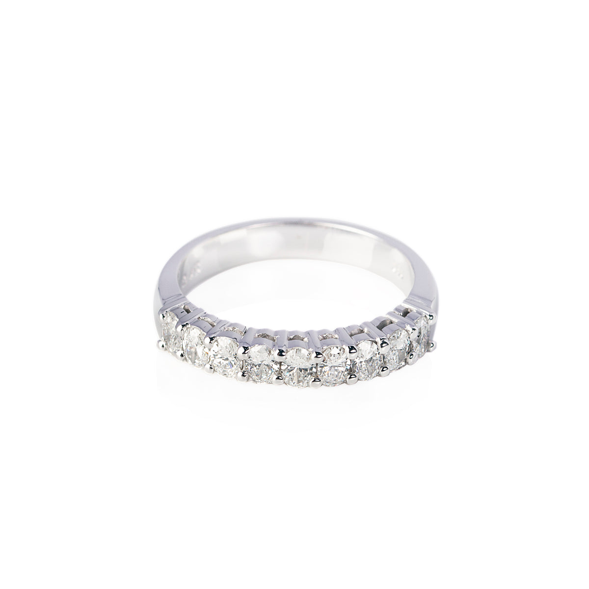 Oval Diamond set Band